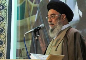امام جمعه اصفهان: ایران تنها کشوری است که در مبنای اولیا الله و امیرالمومنین حکومت می‌کند