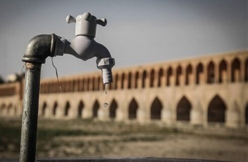 چرا آب زاینده‌رود تأمین نمی‌شود؟
